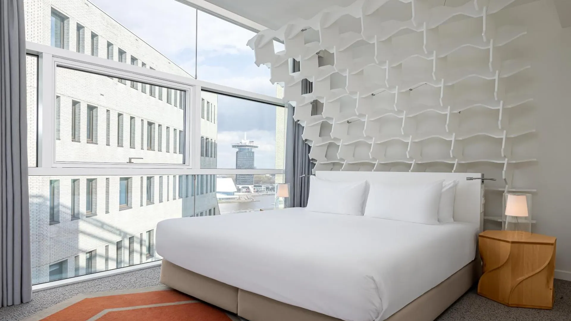 Room Mate Aitana Ámsterdam Hotel