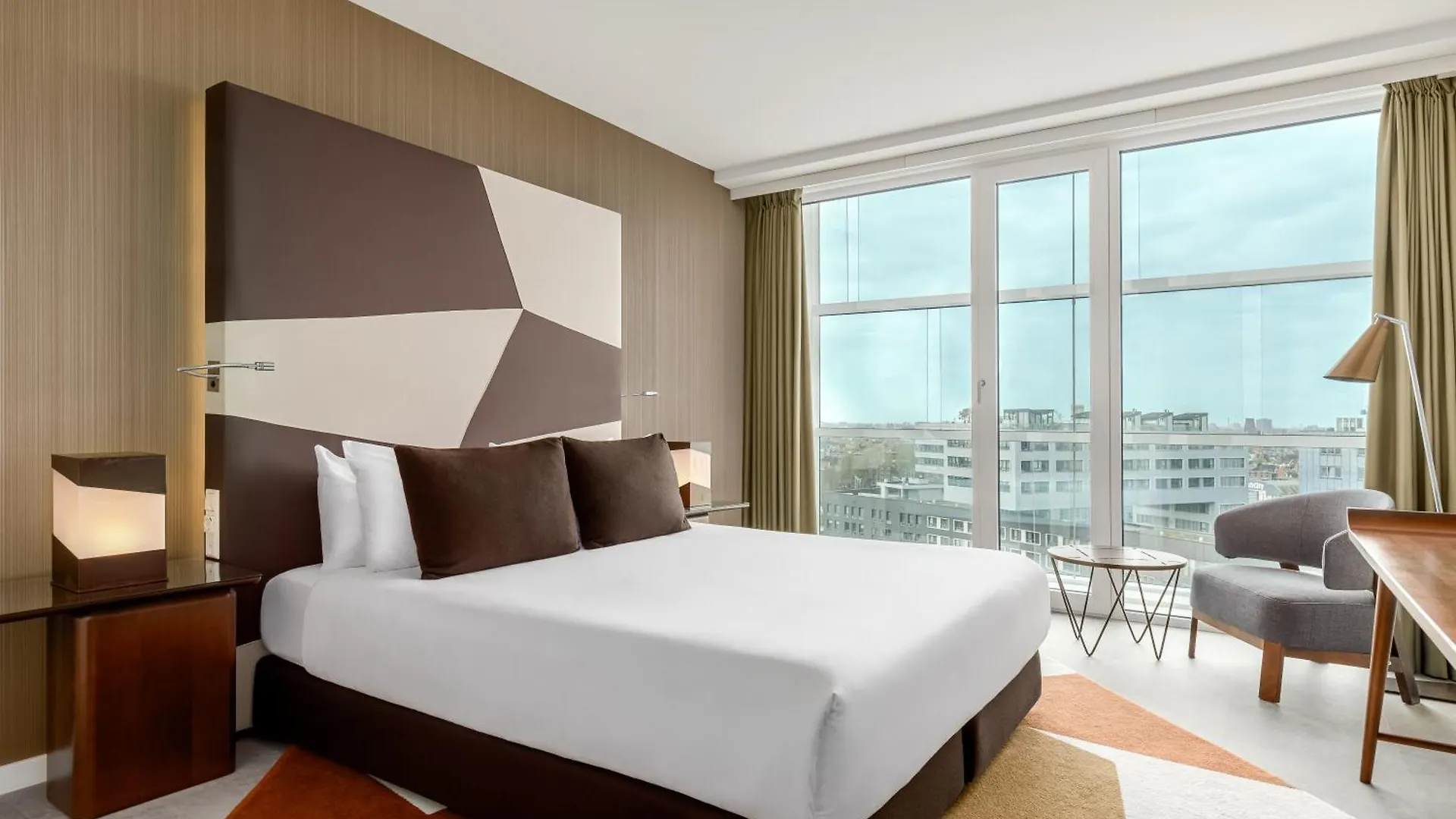 Room Mate Aitana Ámsterdam 4*,  Países Bajos