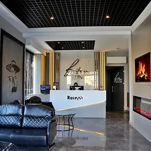 *** فندق Fly And Airport تركيا