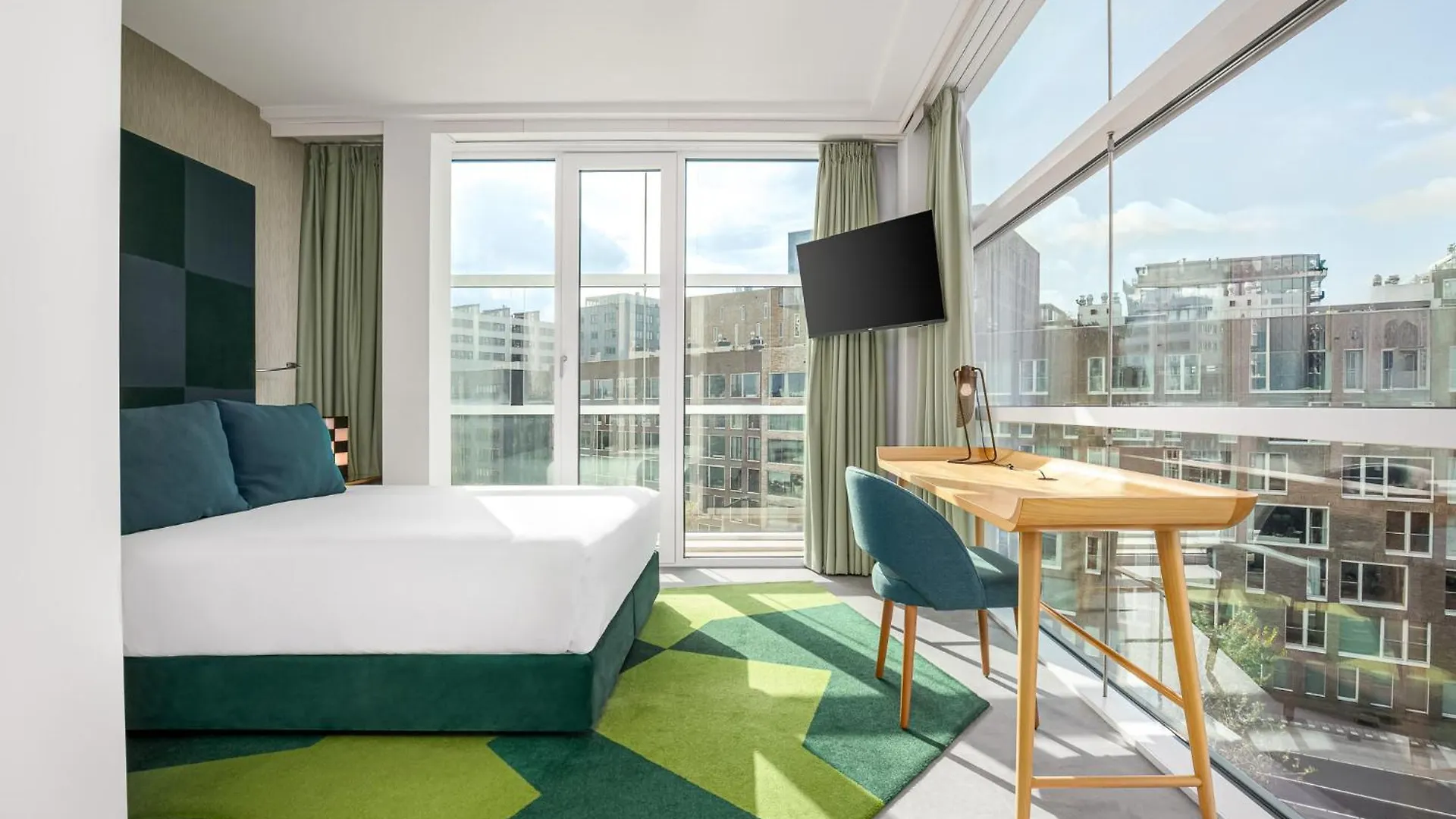 **** Hotel Room Mate Aitana, Amsterdam Netherlands
